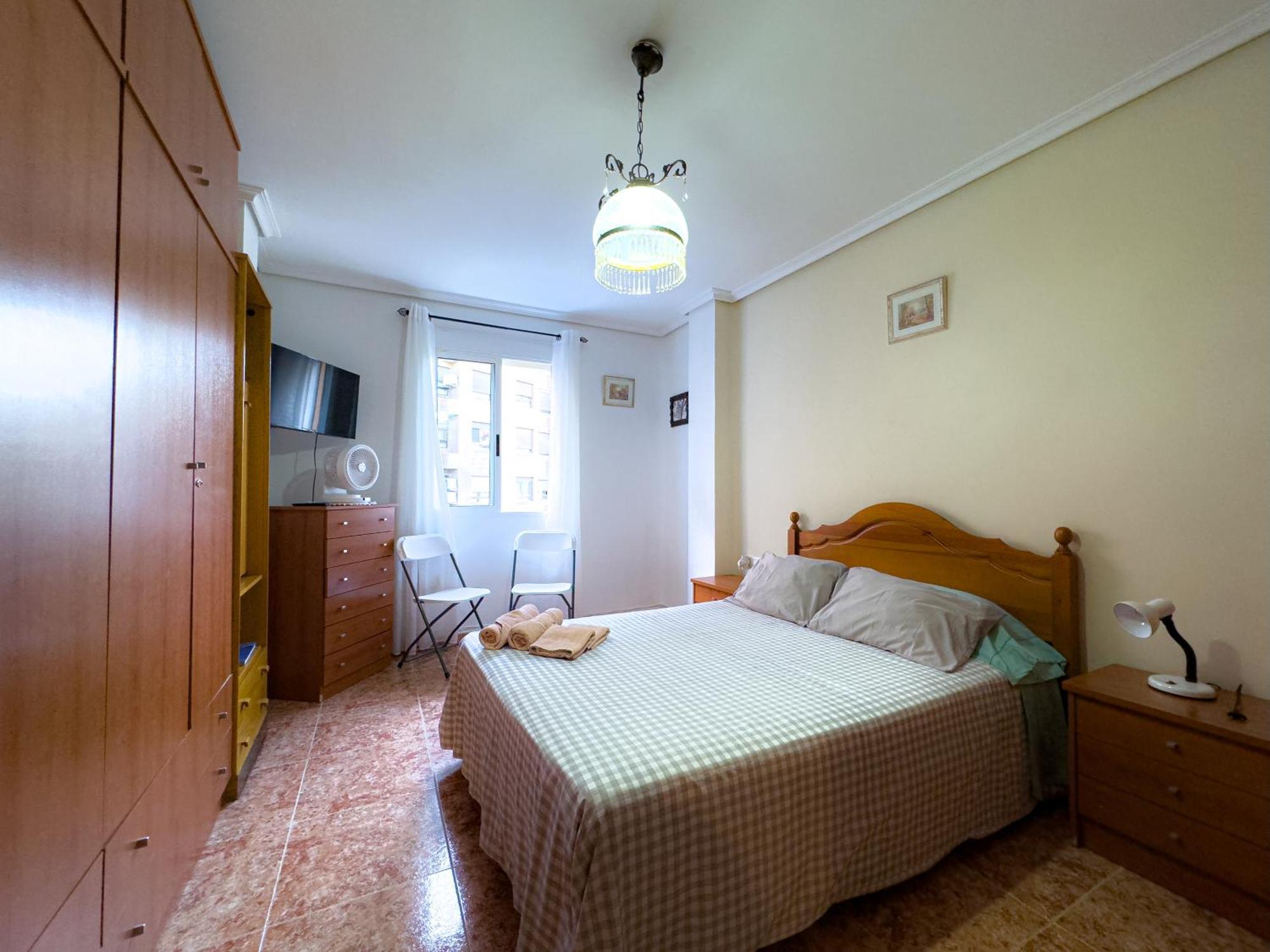 Rooms In Valencia Great Location In Shared Apartment Bagian luar foto